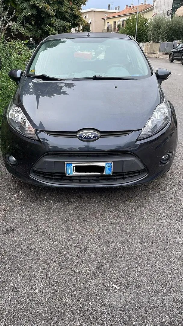 Ford Fiesta 2009 photo 2