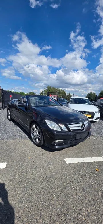 Mercedes-Benz E-Class 2010 photo 2