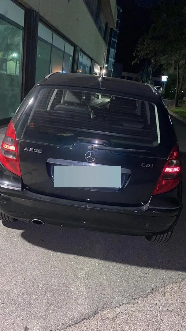 Mercedes-Benz A200