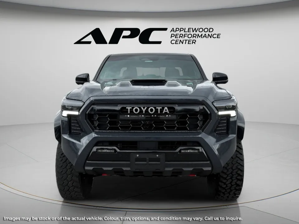 Toyota Tacoma 2024 photo 3