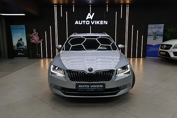 Skoda Superb 2019 photo 3