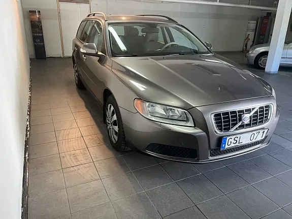Volvo V70 2008 photo 5