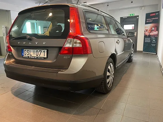 Volvo V70 2008 photo 3