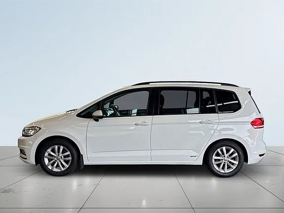 Volkswagen Touran 2017 photo 4