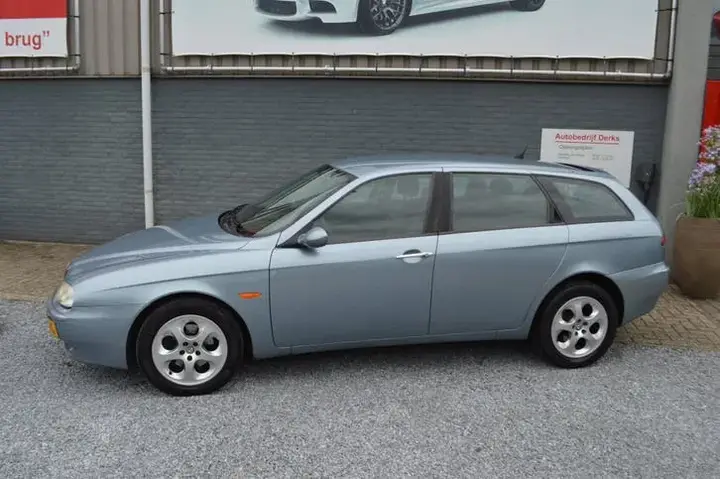 Alfa Romeo 156 2002 photo 3