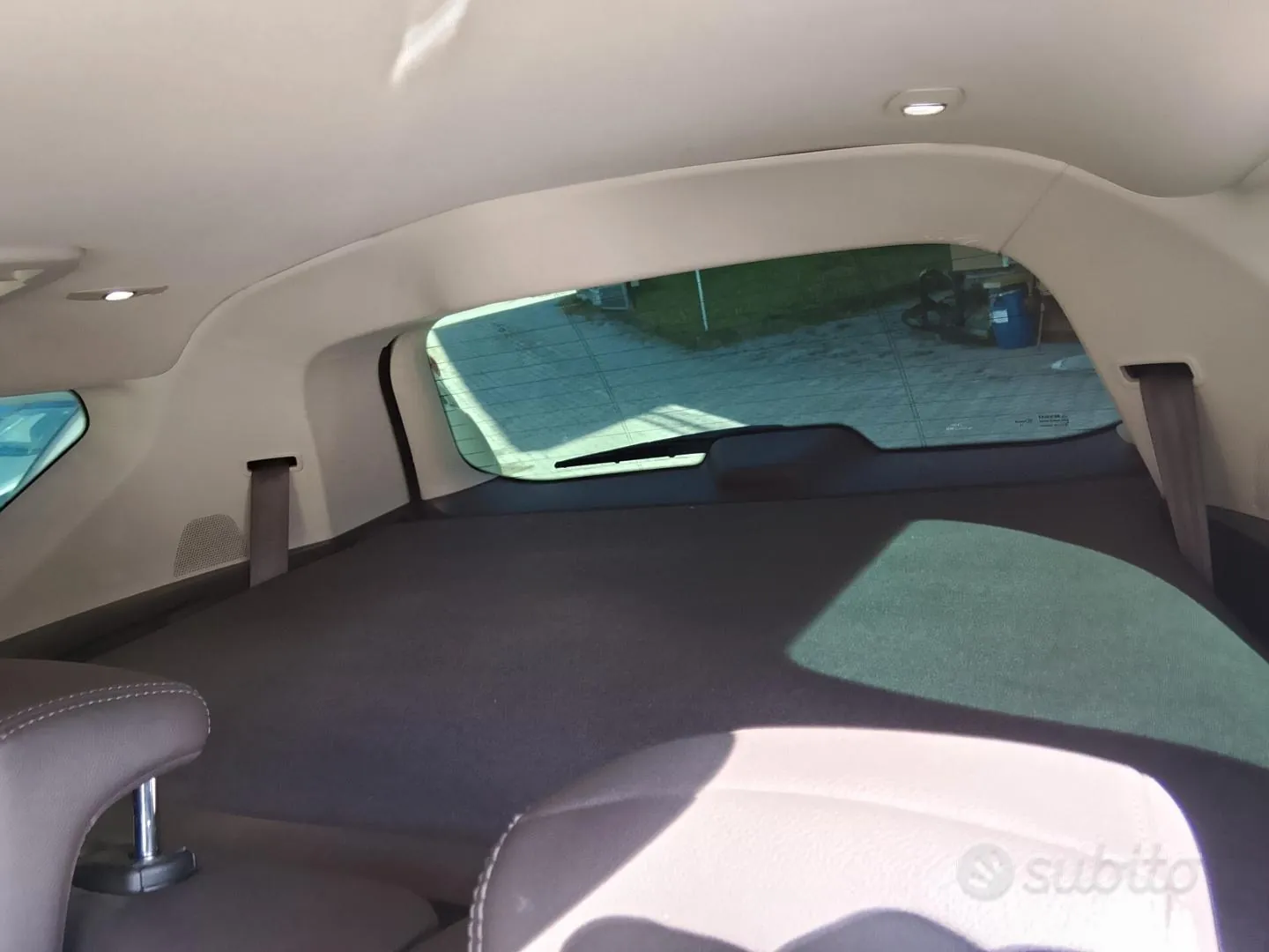 Renault Espace 2016 photo 3