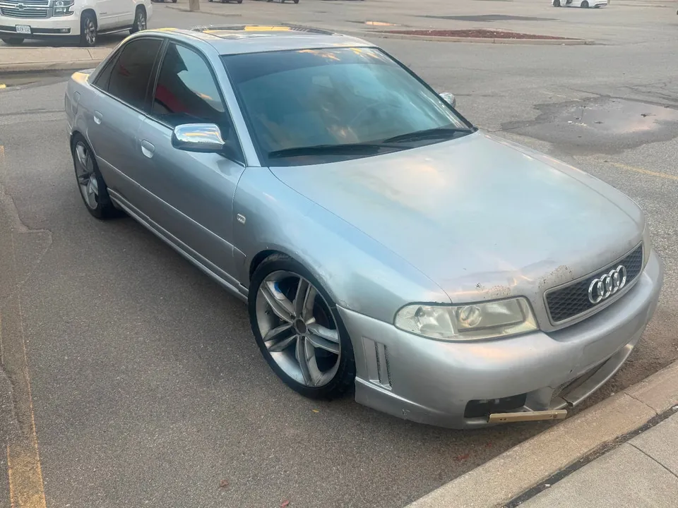 Audi S4 2000 photo 3