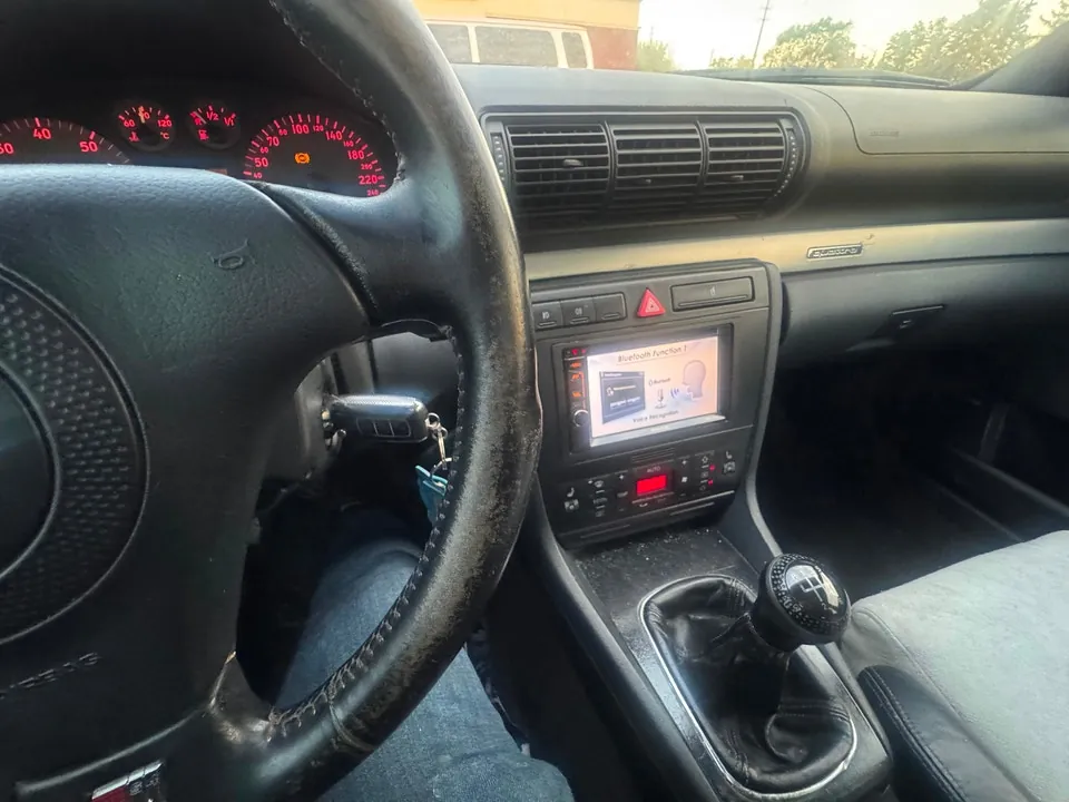 Audi S4 2000 photo 5