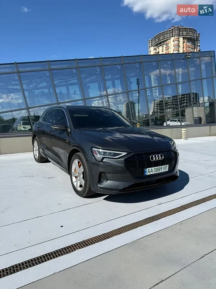 Audi E-Tron 2019 photo 3