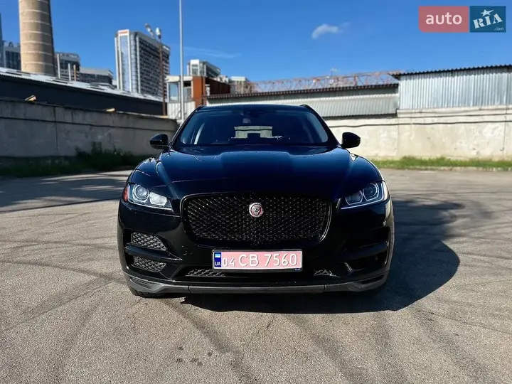 Jaguar F-Pace