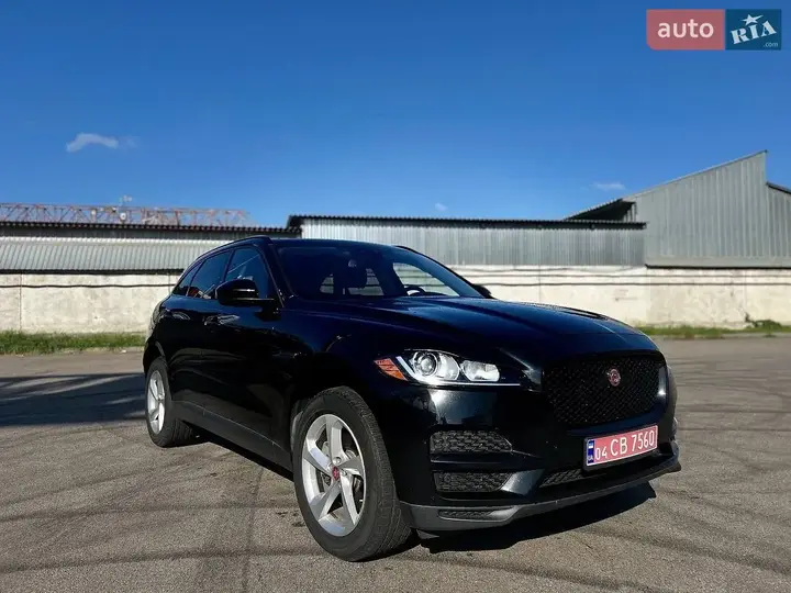 Jaguar F-Pace 2016 photo 2