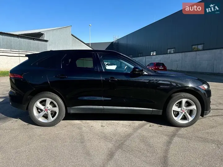 Jaguar F-Pace 2016 photo 3