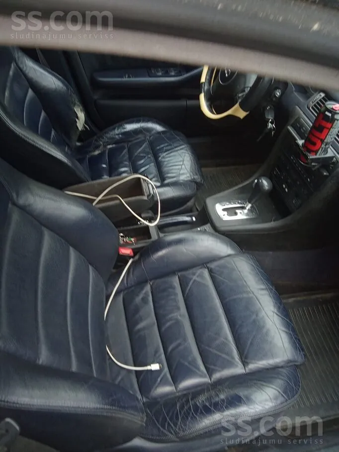 Audi A6 2002 photo 2