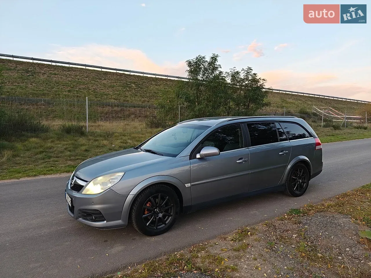 Opel Vectra 2006 photo 2