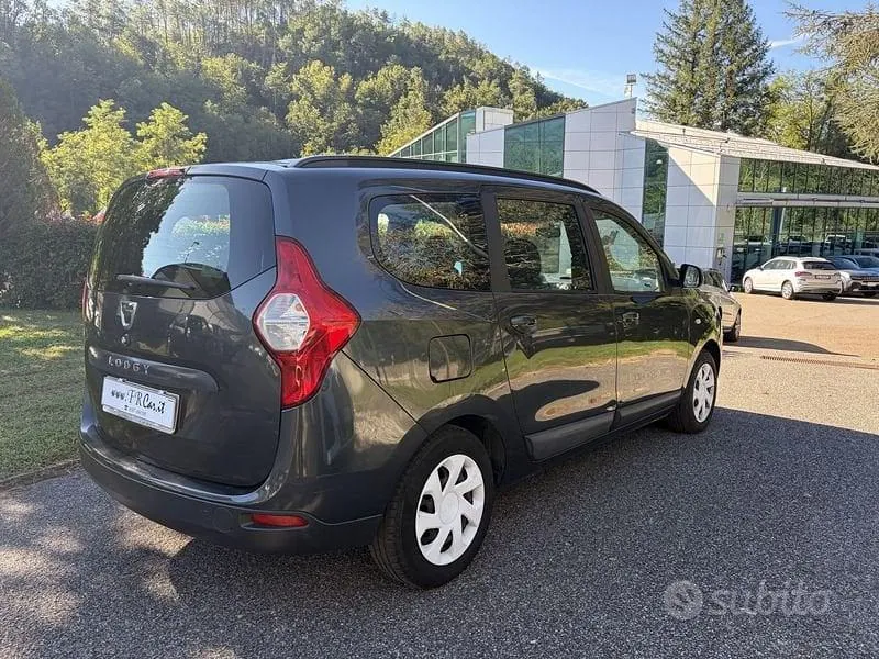 Dacia Lodgy 2013 photo 5
