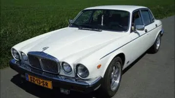 Jaguar Sovereign