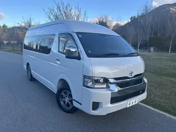 Toyota Hiace 2026 photo 2