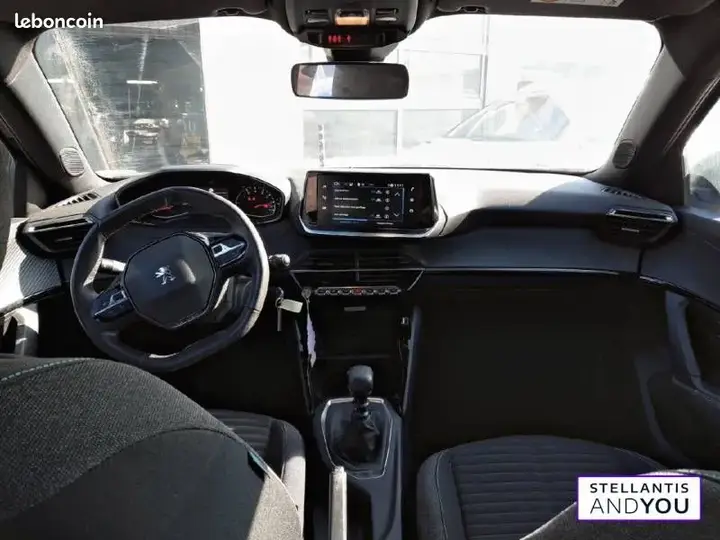 Peugeot 2008 2022 photo 2