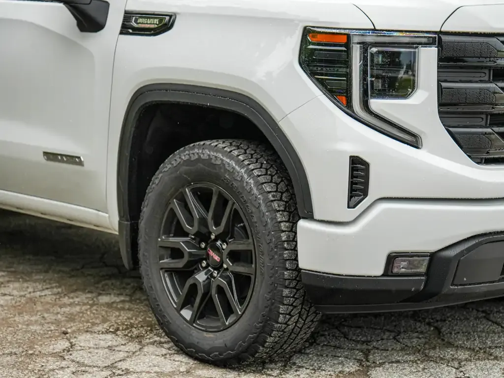 GMC Sierra 1500 2026 photo 3