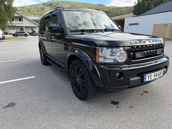Land Rover Discovery 4 2013 photo 2