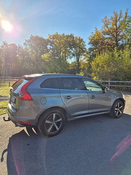 Volvo Xc60 2017 photo 4