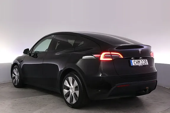 Tesla Model Y 2023 photo 4