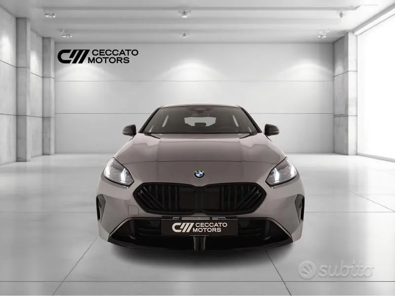 BMW 1 Series 2026 photo 2