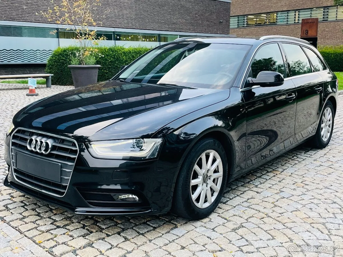 Audi A4 2015 photo 2