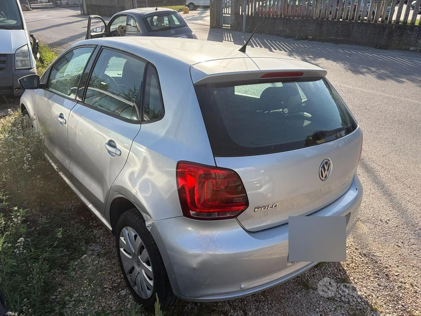Volkswagen Polo 2010 photo 2