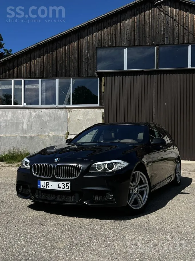 BMW 528 2011 photo 2