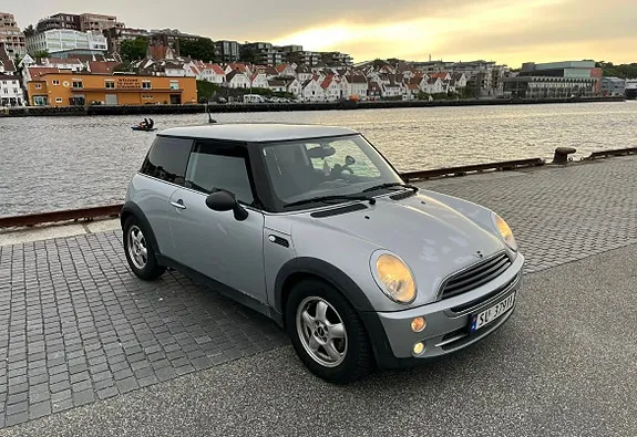 Mini One 2006 photo 3