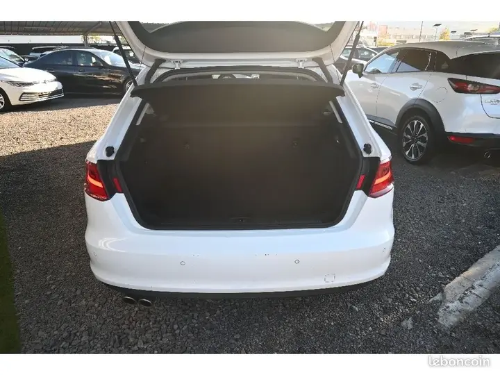 Audi A3 2016 photo 3
