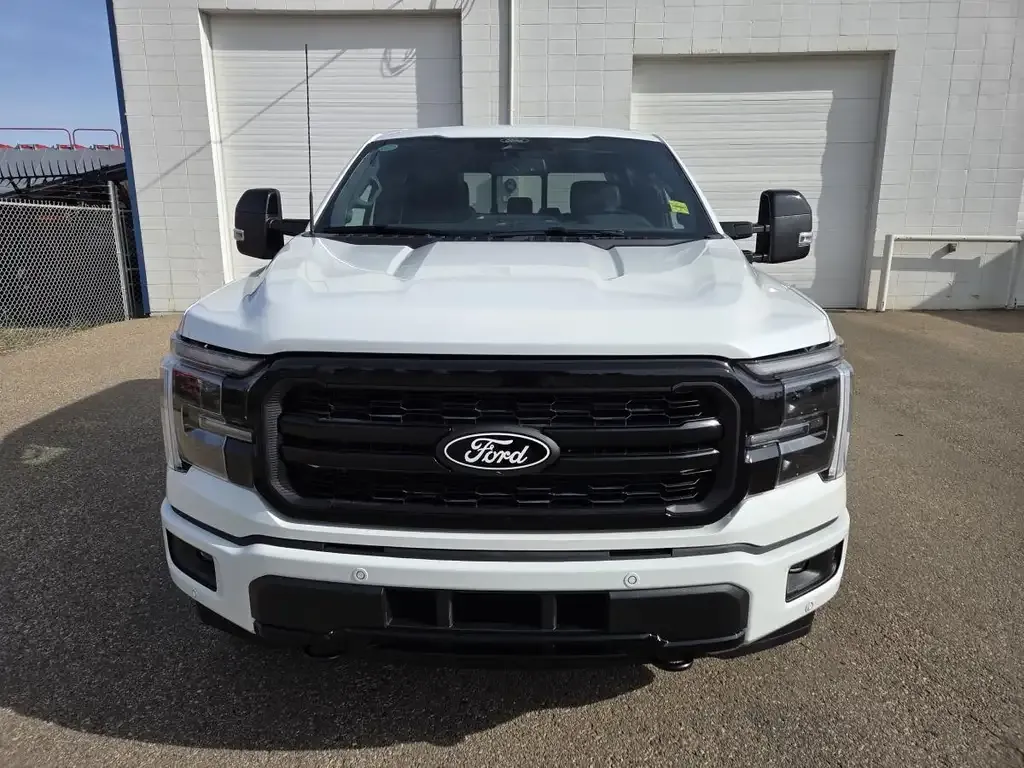 Ford F-150 2026 photo 2