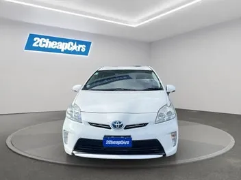 Toyota Prius 2015 photo 3