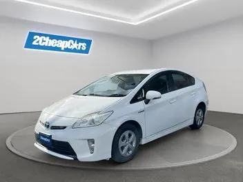 Toyota Prius 2015 photo 2