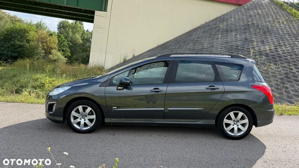 Peugeot 308 2013 photo 5