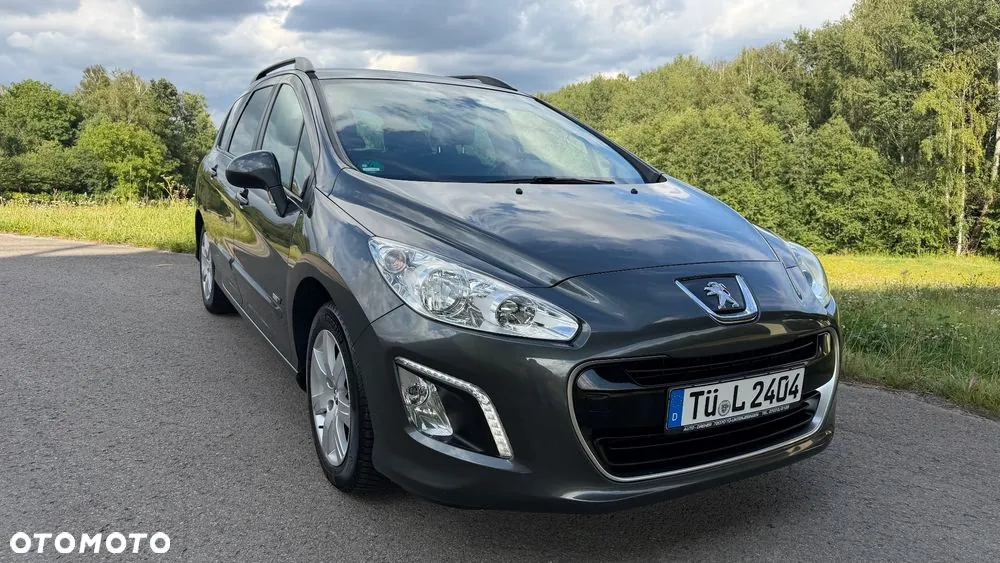 Peugeot 308 2013 photo 3