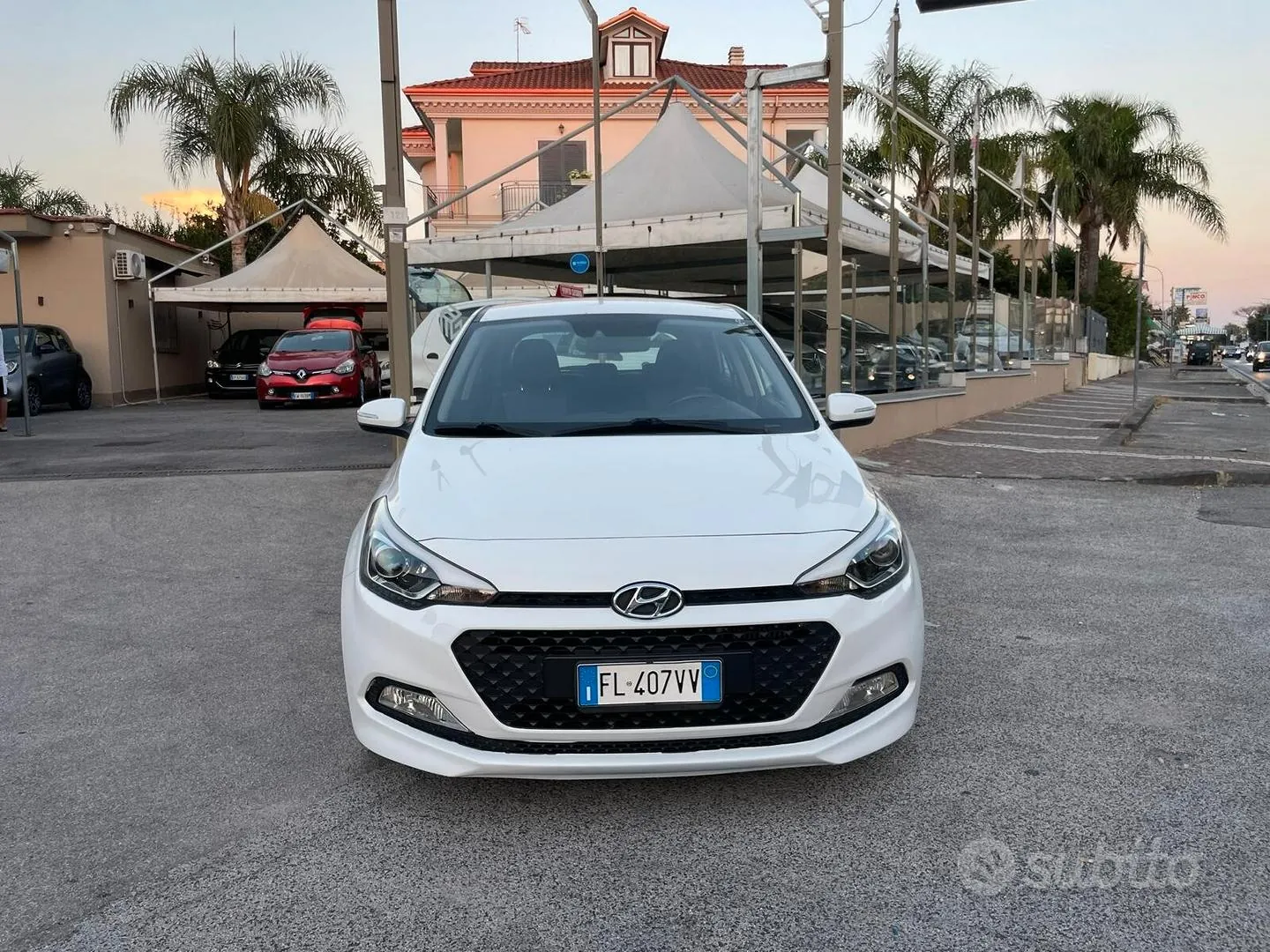 Hyundai I20 2017 photo 2