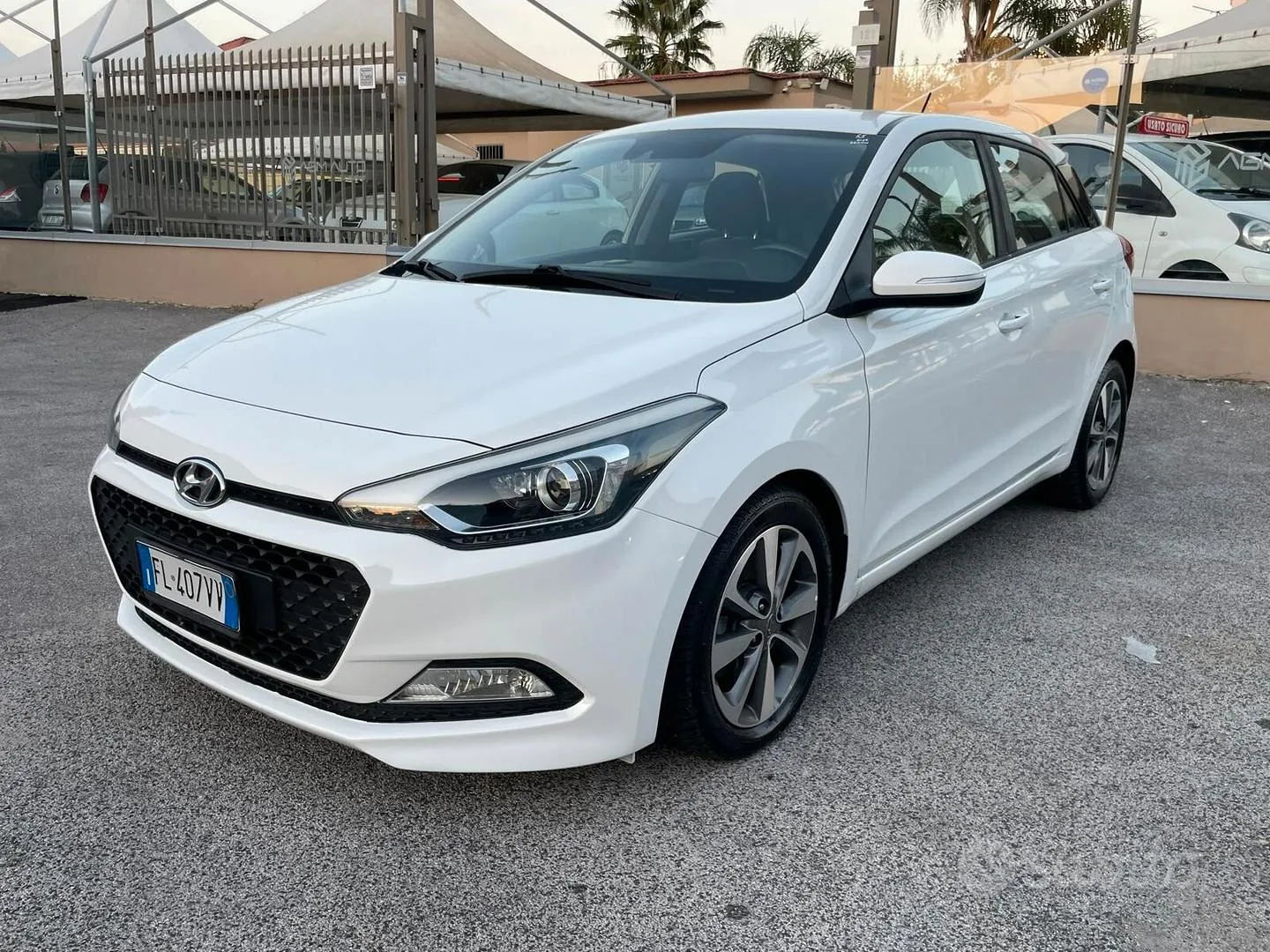 Hyundai I20 2017 photo 3