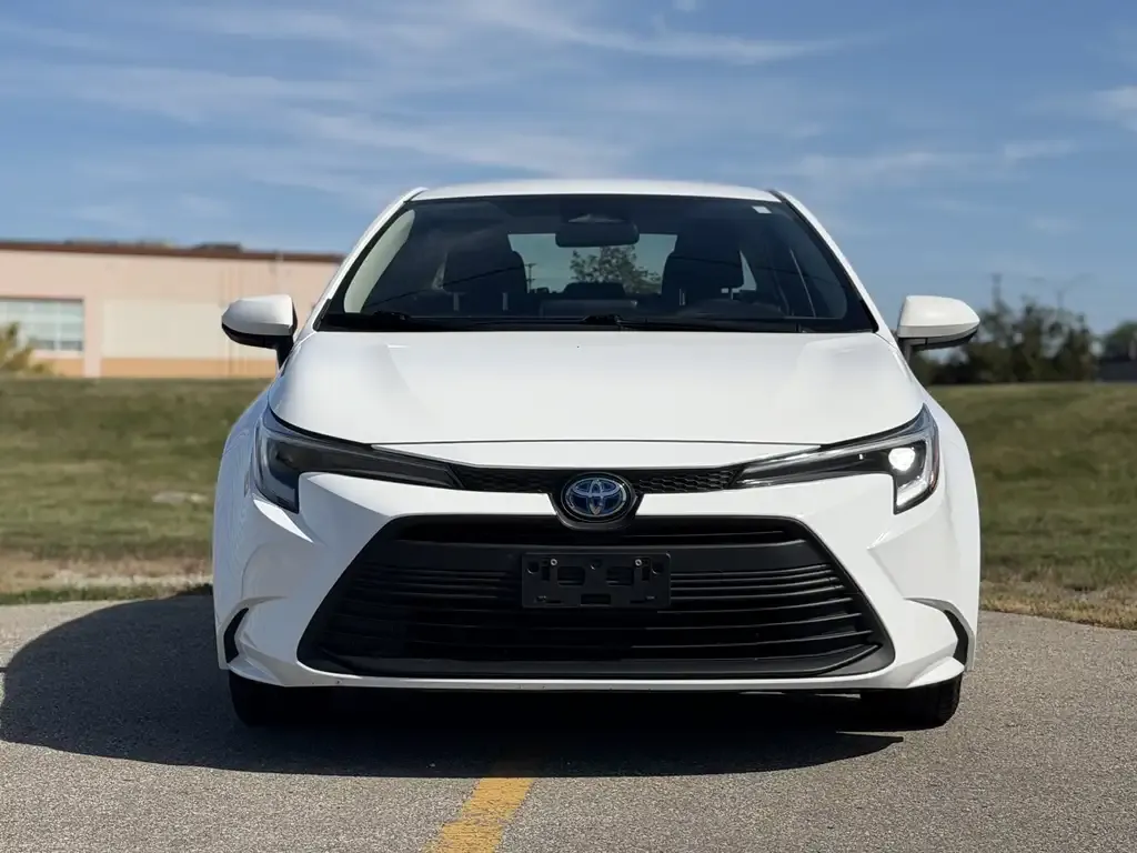 Toyota Corolla 2024 photo 3