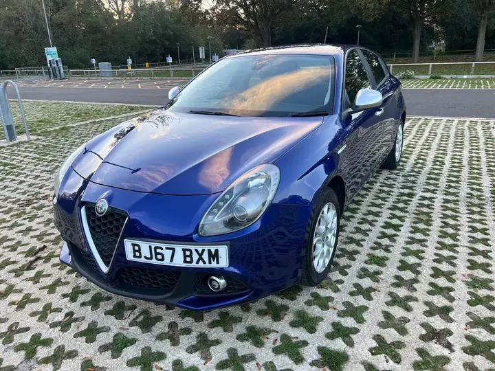 Alfa Romeo Giulietta 2017 photo 3