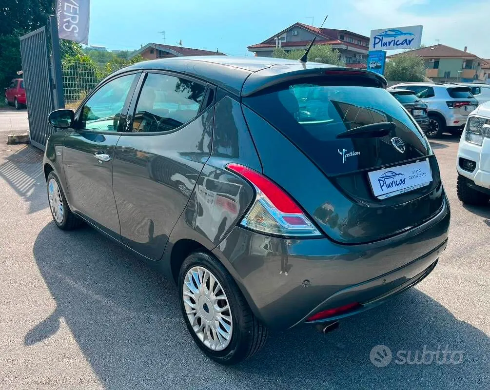 Lancia Ypsilon 2016 photo 3
