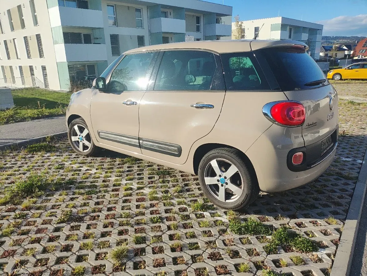 Fiat 500L 2015 photo 2