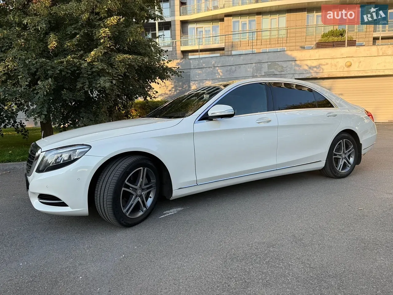 Mercedes-Benz S-Class 2015 photo 3