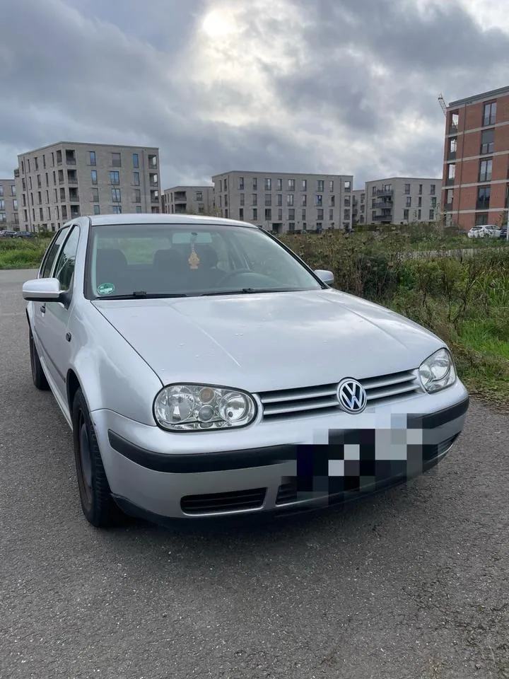 Volkswagen Golf 4