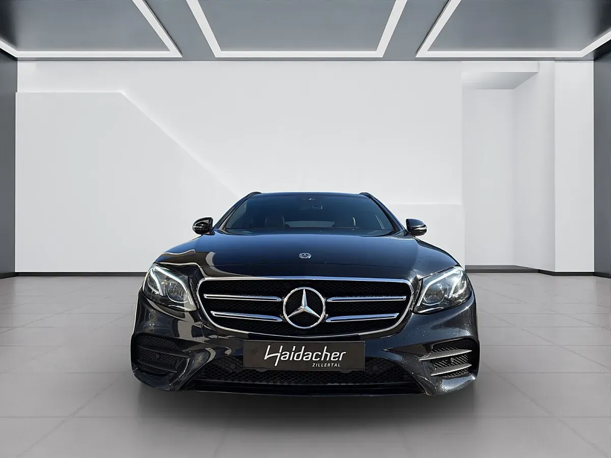 Mercedes-Benz E-Class 2017 photo 3