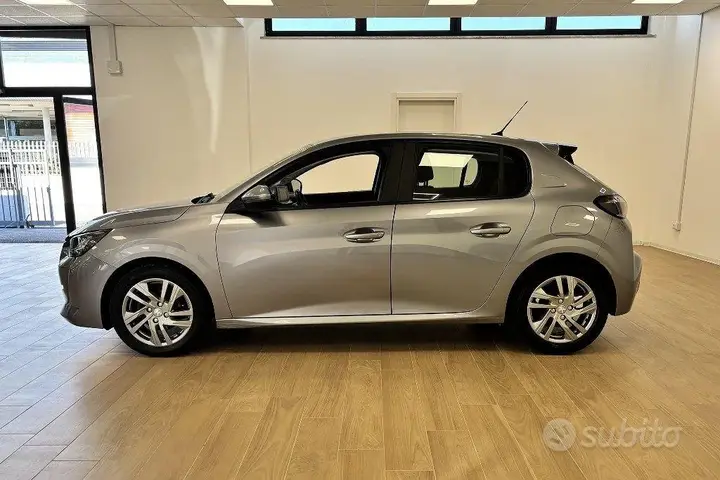 Peugeot 208 2021 photo 4