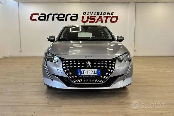 Peugeot 208 2021 photo 2