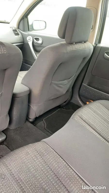 Renault Megane 2008 photo 3