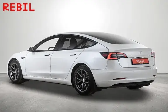Tesla Model 3 2021 photo 5